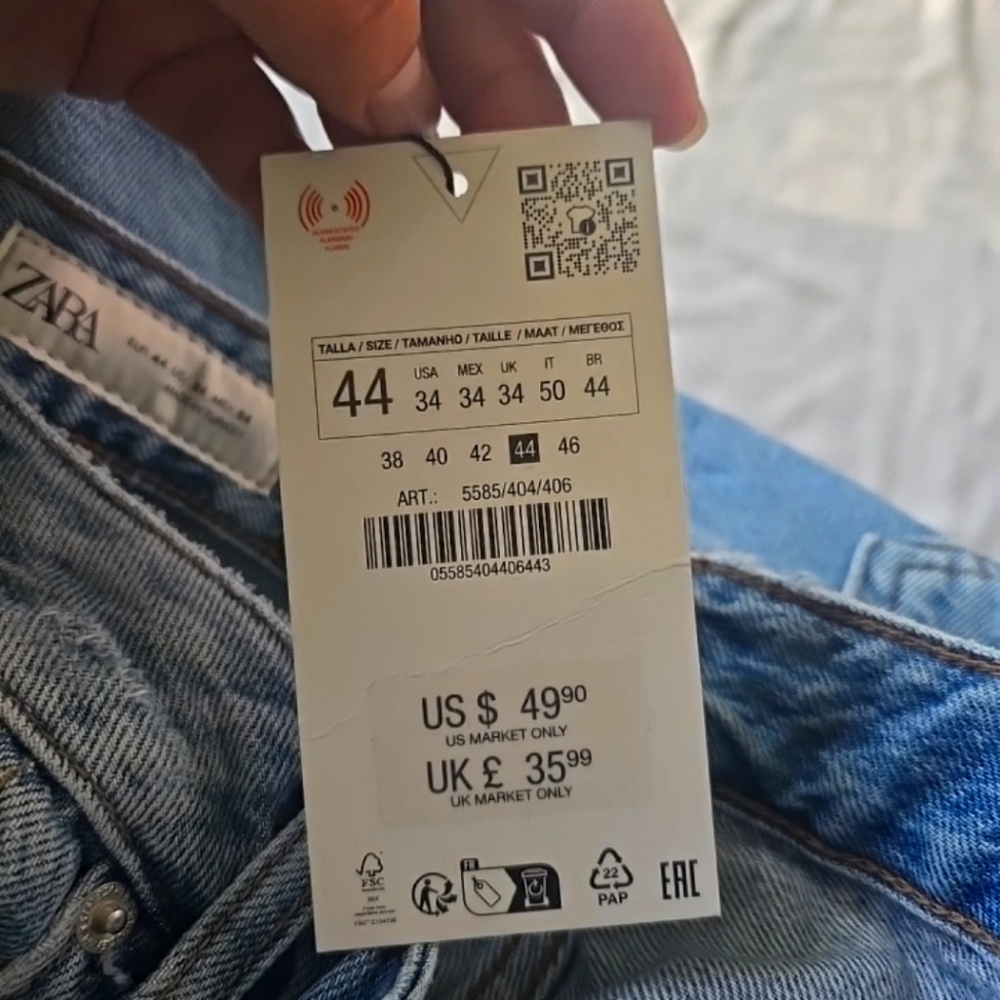 Zara Regular Short Blue Jeans